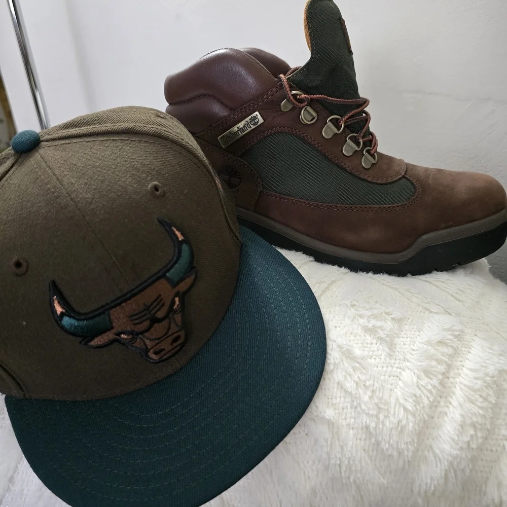 Timberland Men\'s Brown and Green Leather Hiking Boots Timberland HERITAGE LACE PREMIUM 6 IN WATERPROOF BOOT Men main image 3